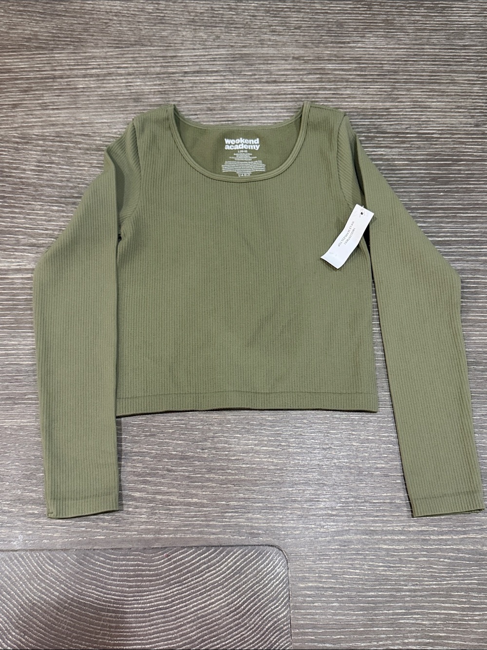 NWT Size Large 10-12 Weekend Academy Olive Ribbed Long Sleeve Crop Top